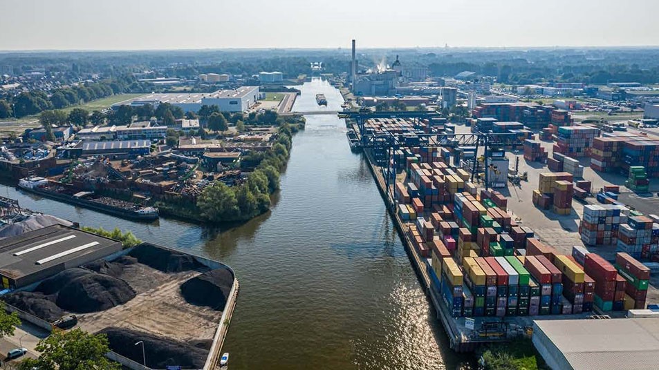 Rijkswaterstaathaven_Vereniging_van_Waterbouwers