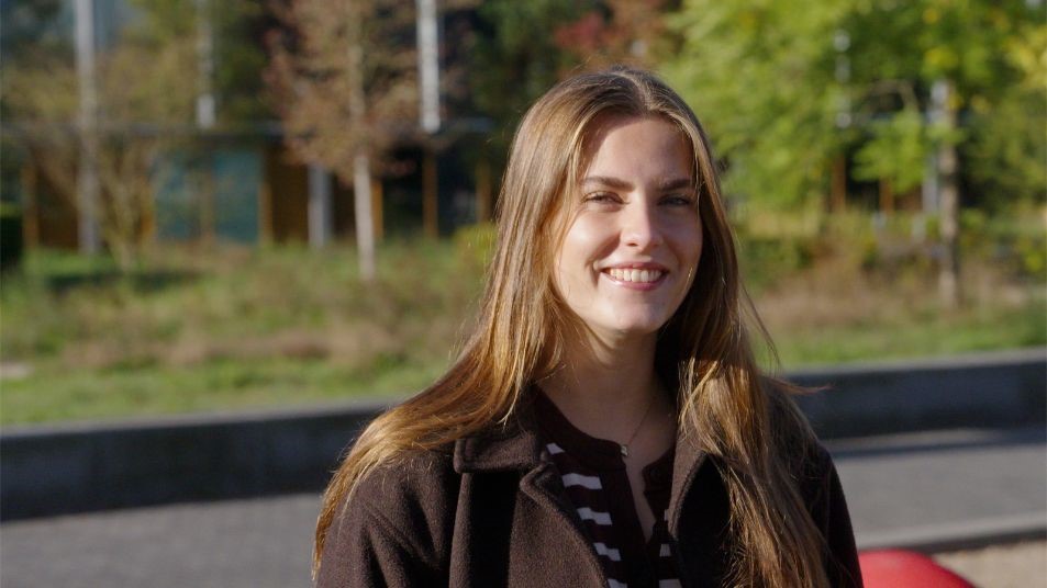 Nominatie Waterbouwprijs- Het effect van een strekdam in het IJsselmeer op de opwaaiing in het Ketelmeer - Eva Kuiper