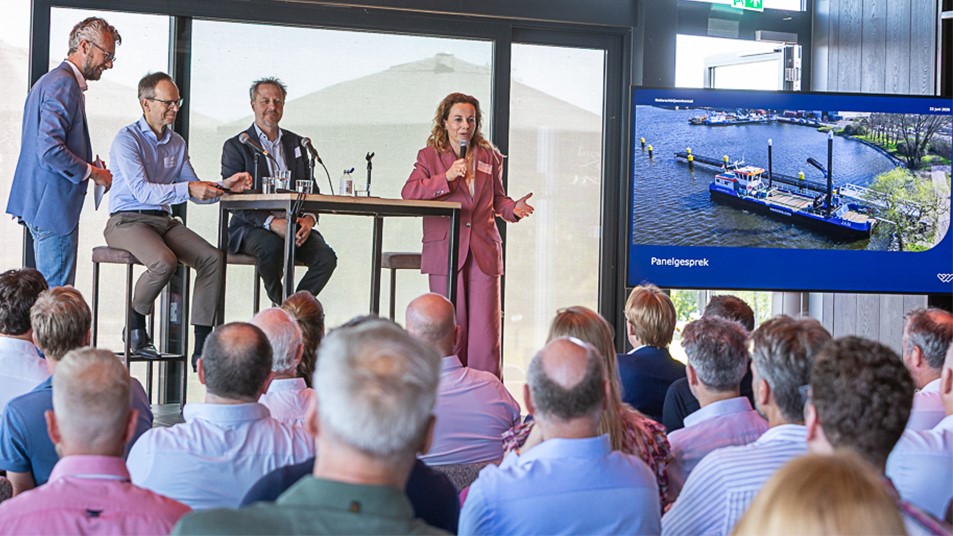 2026_Netwerkbijeenkomst_Paneldiscussie_Vereniging_van_Waterbouwers.jpg